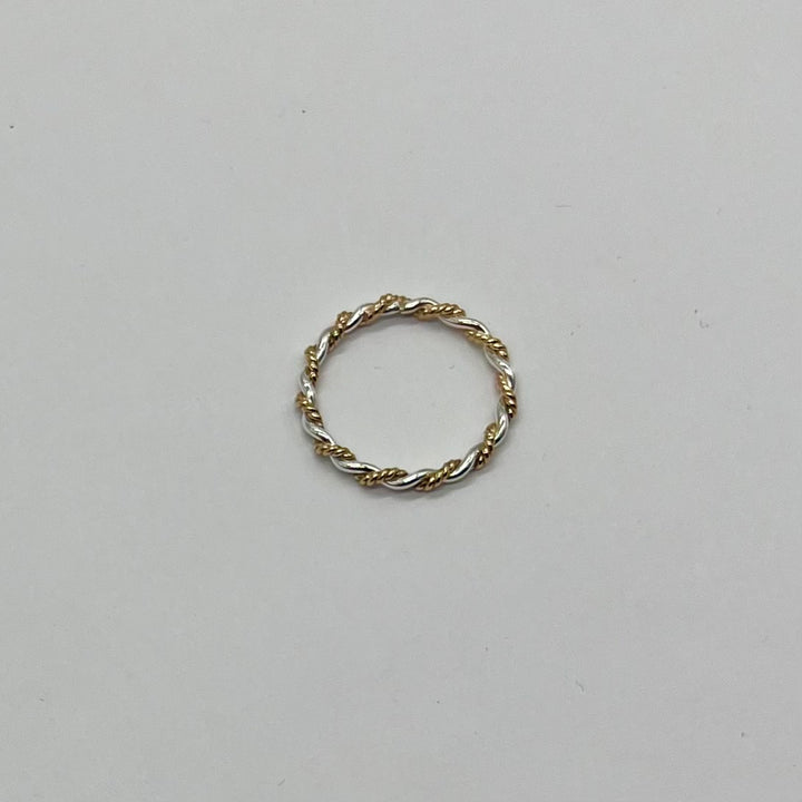 Cathy Twist Ring