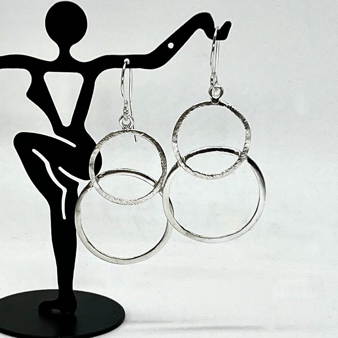 Double Circle Earrings | The Cassandra