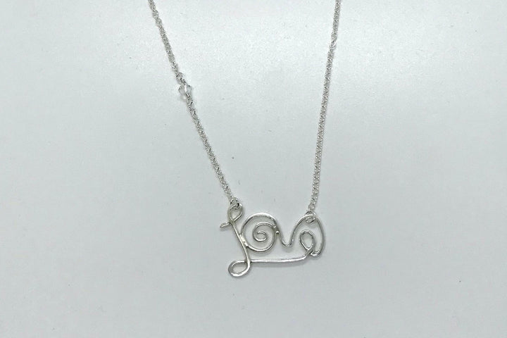 Amor Necklace