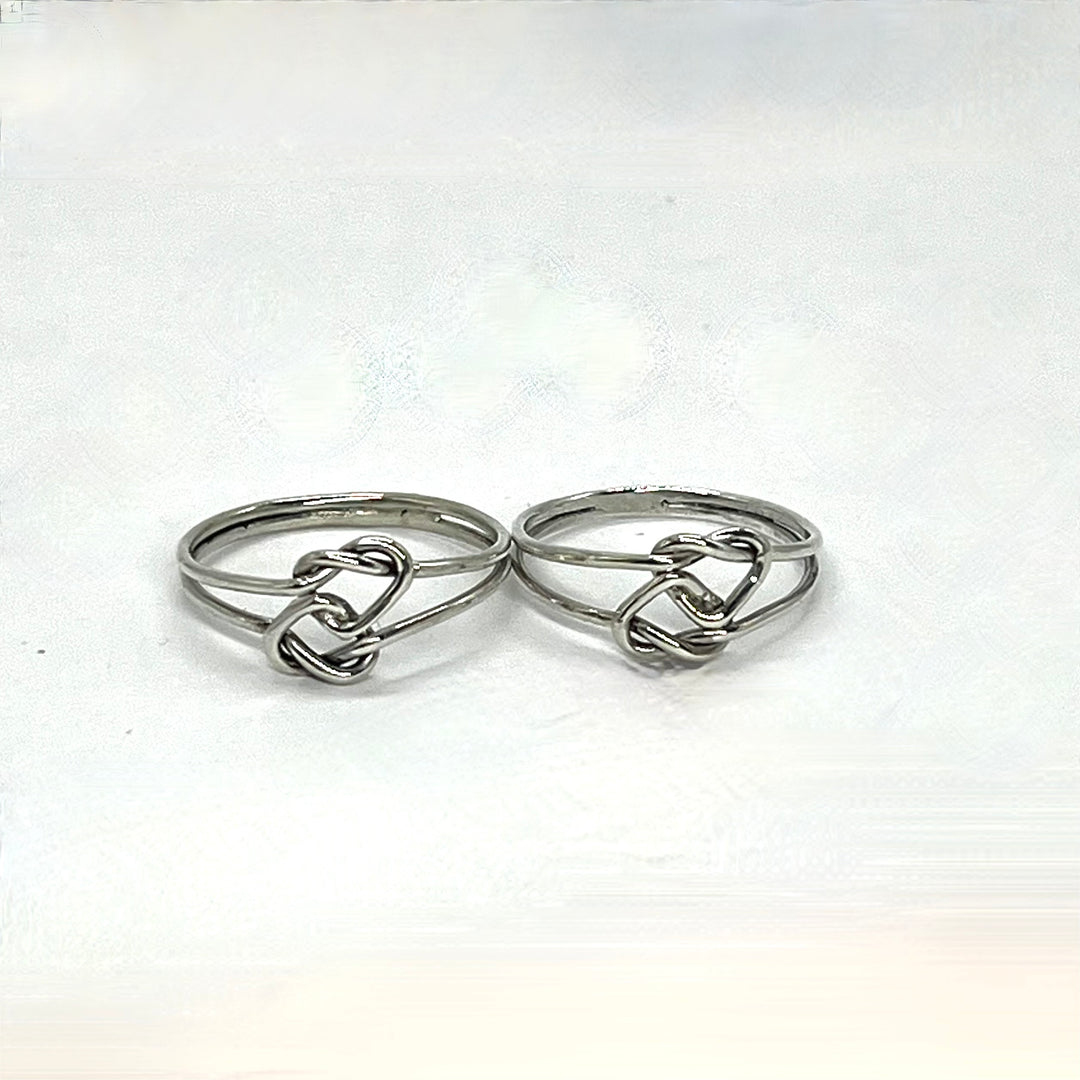 Victoria Love Knot Ring