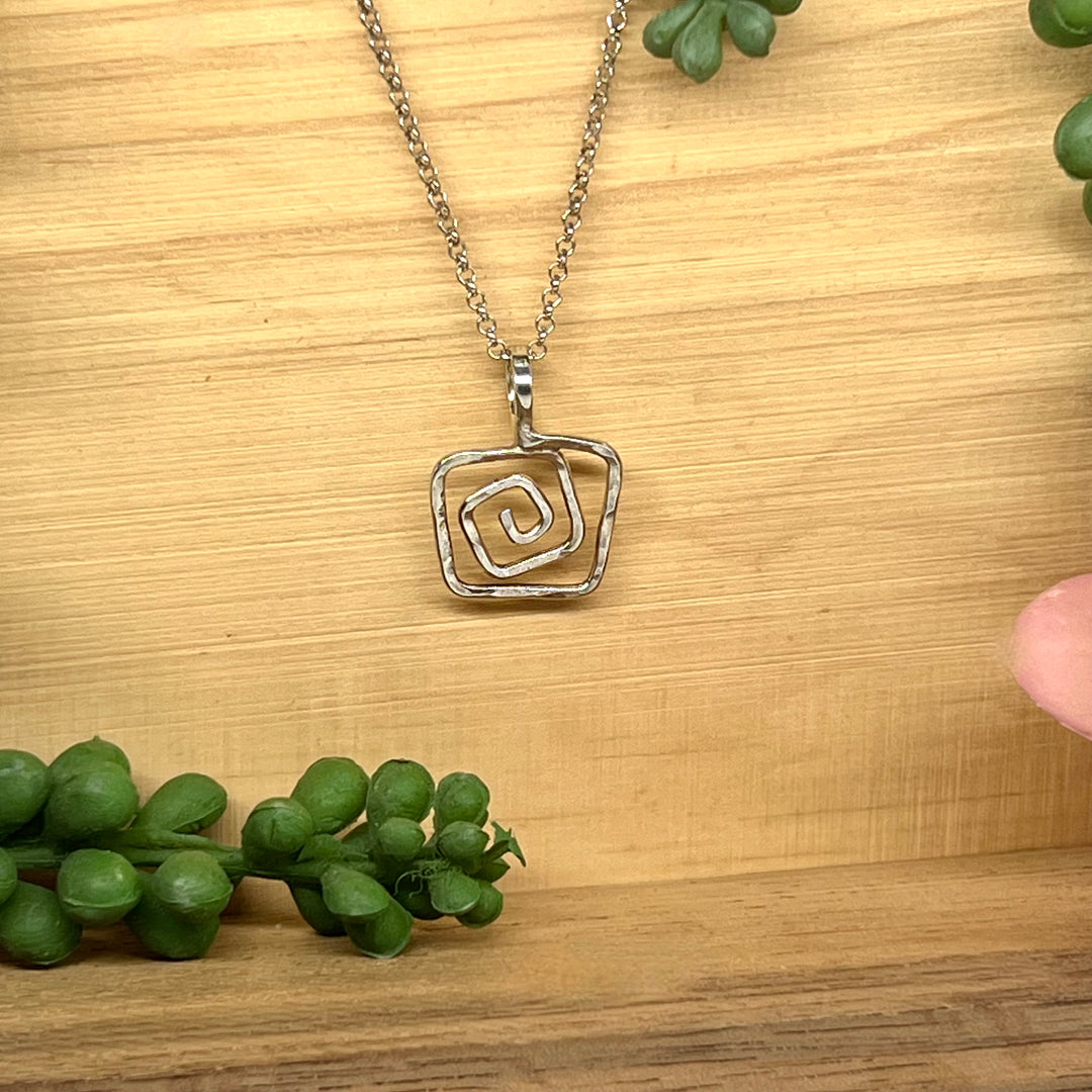 square necklace